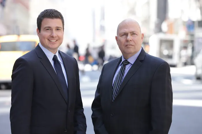 The Law Offices of Jason W. Stern & Associates 4