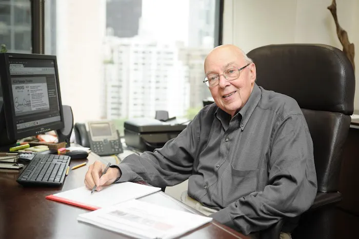 MICHAEL G. DOWD 7