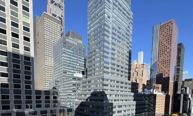 Rosenberg & Estis, P.C.