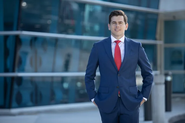 Lavent Law Personal Injury Lawyer 5