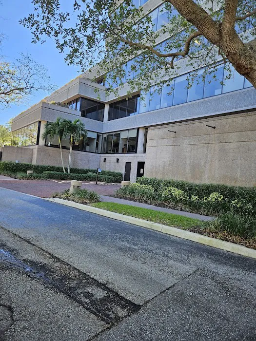 Cohen Milstein Sellers & Toll PLLC 6