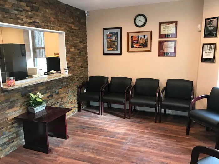Law Offices Of Jeffrey M Bloom 8