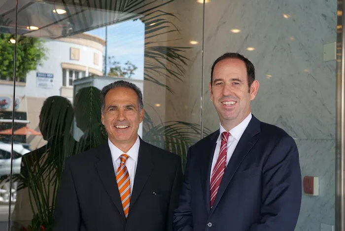 Glotzer & Leib, LLP 2