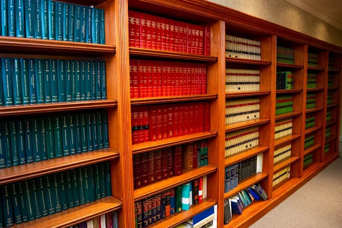 Ginarte Gonzalez & Winograd, LLP 8