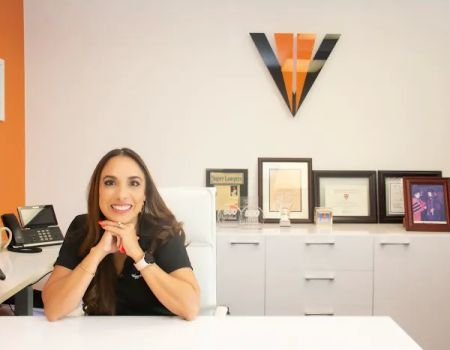 Vasquez de Lara Law Group