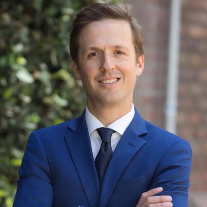 D. Robert Dieringer, Esq. 0