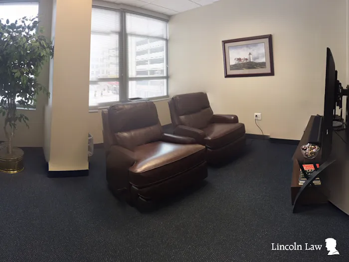 Lincoln Law 7