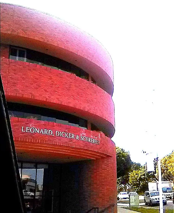 Leonard Dicker & Schreiber Llp 0