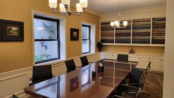 Parrish & Theus LLC: Parrish Michael E 8