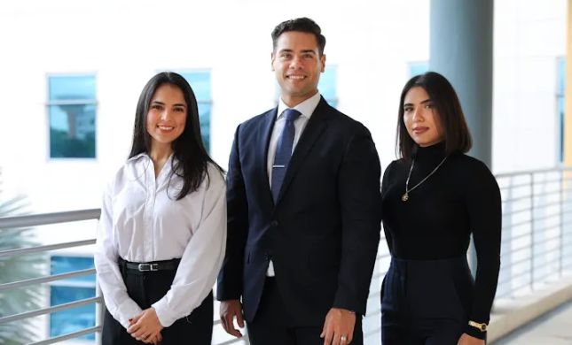 La Rosa Law