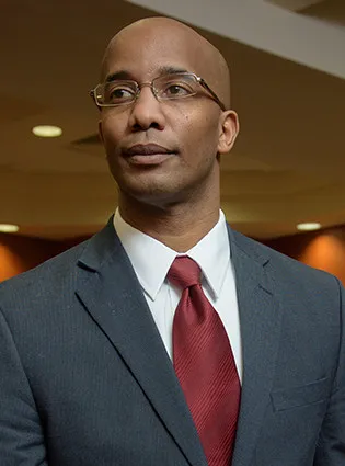 Robert James Trial Attorneys 0