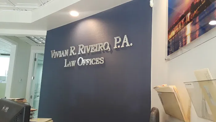 Vivian R. Riveiro P.A. 4