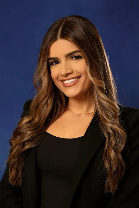 Vivian R. Riveiro P.A. 8