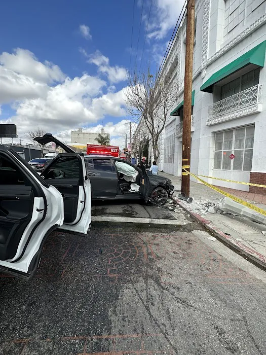Zand Law, APC | Personal Injury and Lemon Law Firm 3