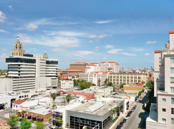 J Muir & Associates - Miami Business Law Firm 1