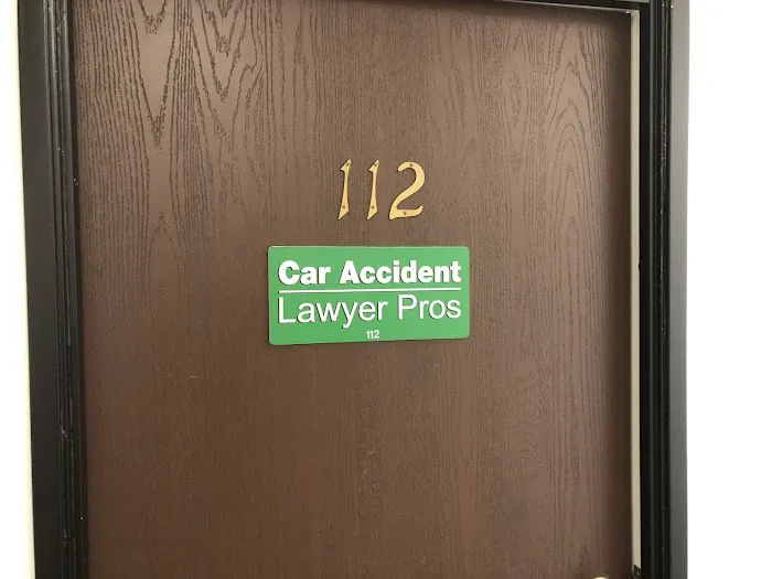 Car Accident Lawyer Pros 3