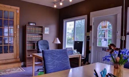 Shawn Council Law Firm, local Attorney for personal injuries, Business and Employment law.