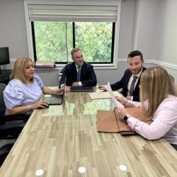 Kerner Law Group, P.C. ico