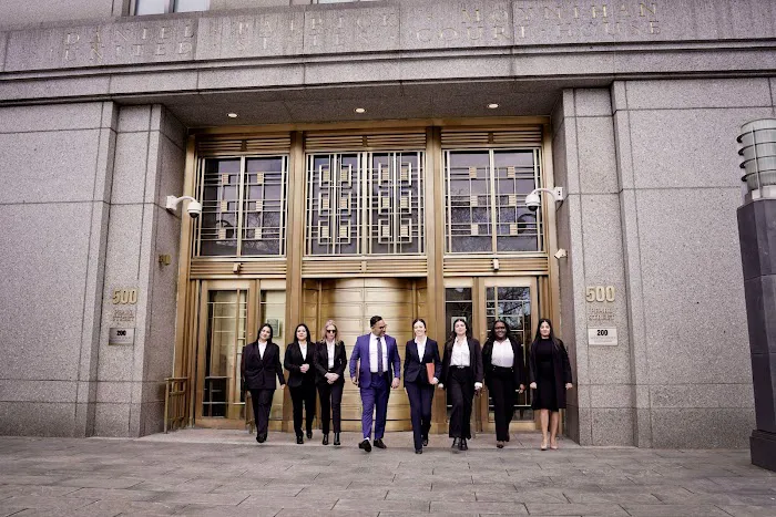 The Law Offices of Thomas J. Lavin 5