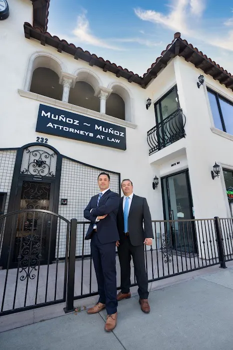 Law Office Of Munoz & Munoz 4