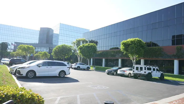 ALFA (艾飞力阿爾法律師樓)- Alexandre Law Firm & Associates- 加州洛杉磯移民律師 8