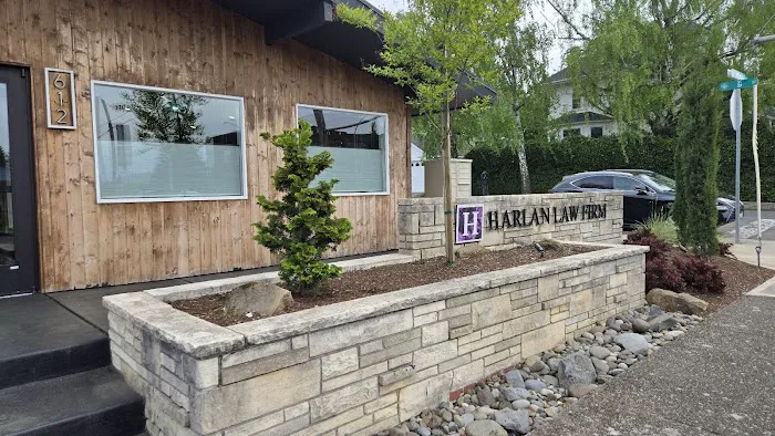 Harlan Law Firm - Personal Injury Lawyer 4