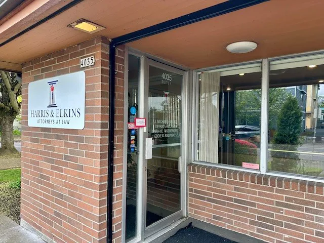 Harris & Elkins (formerly Reeves Kahn Hennessy & Elkins) 5
