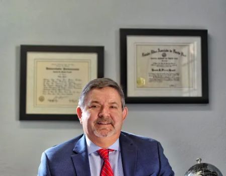 Pizzini - Arnott Immigration Law Firm (Ramon Pizzini)