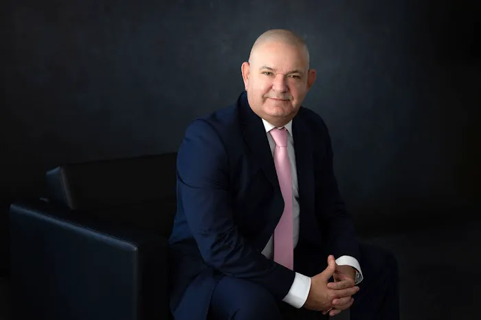 Pizzini - Arnott Immigration Law Firm (Ramon Pizzini) 6