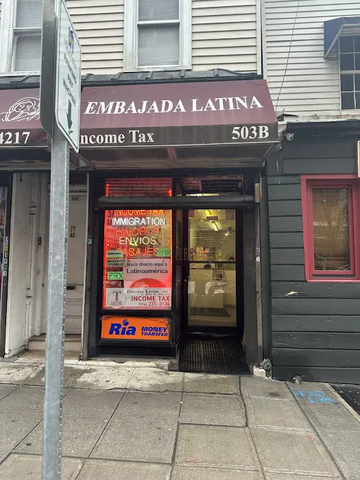 Embajada Latina 1