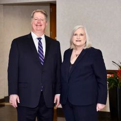 The Knee Law Firm, LLC ico
