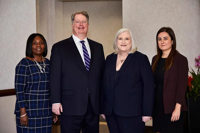 The Knee Law Firm, LLC 3