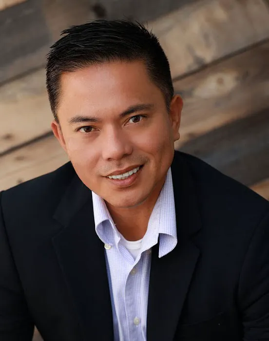 Roland Tong, Attorney for Manning & Kass, Ellrod, Ramirez, Trester LLP 0