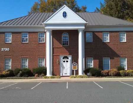 Robertson & Associates