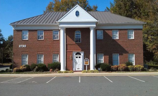 Robertson & Associates