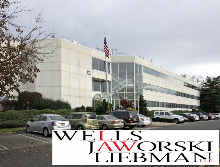 Wells, Jaworksi, & Liebman LLP 0