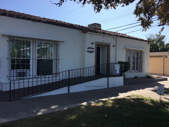 Law office of Karla Lopez-Serafin 8