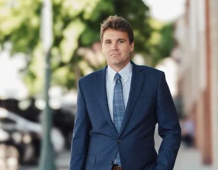 Attorney Ian Henderson