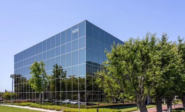 Manulkin, Tanner & Associates