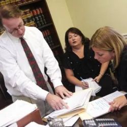The Gartzman Law Firm, P.C. ico