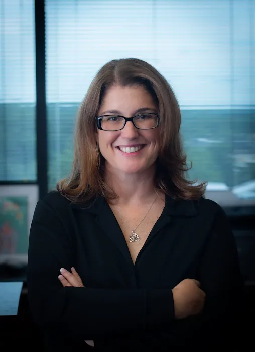 Law Offices of Laura Lanzisera 9