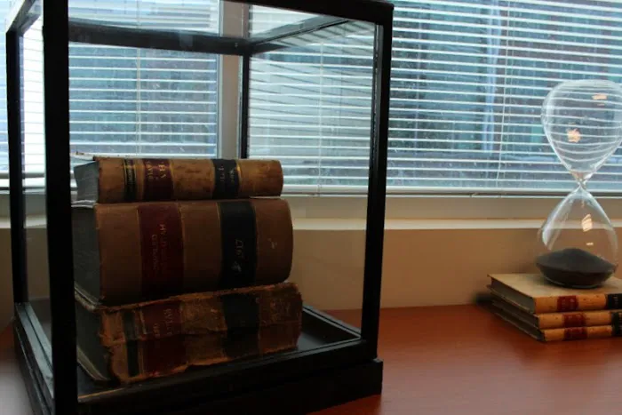Handy & Handy Attorneys At Law 10
