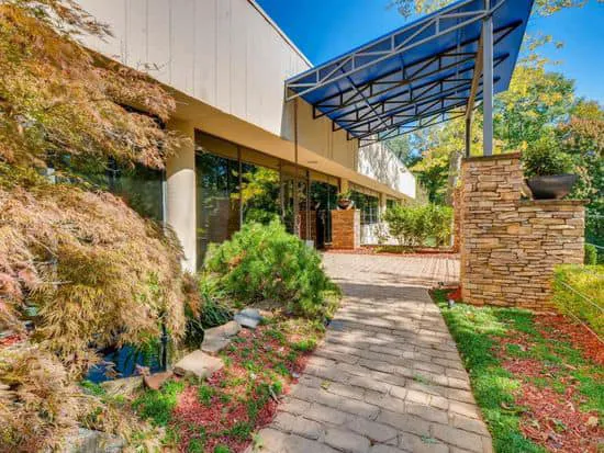 Shewmaker & Lewis LLC 5