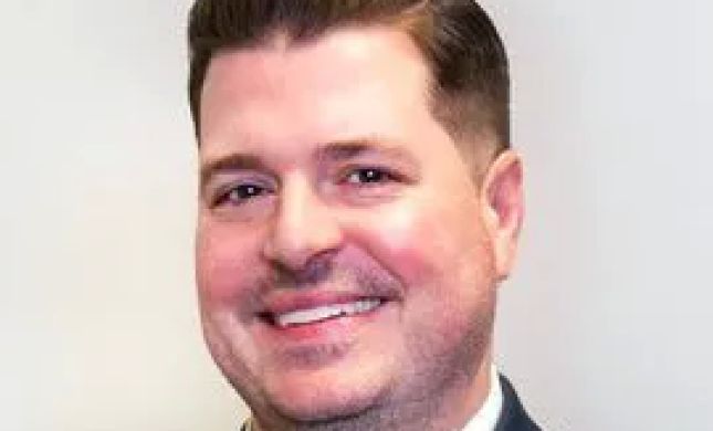 Michael E Carroll & Associates