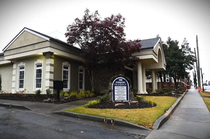 Butler Kahn - Personal Injury Attorneys 3