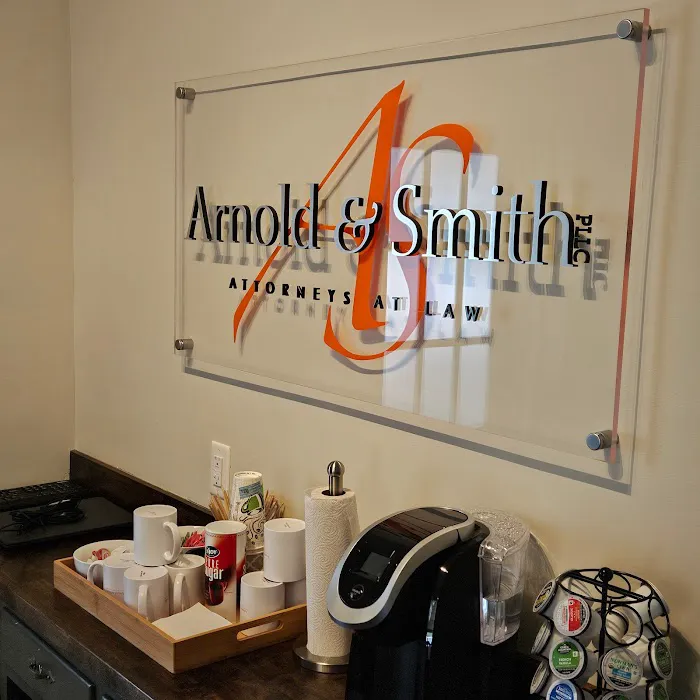 Arnold & Smith PLLC 5