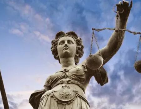 DE PIERRO RADDING LAWYER