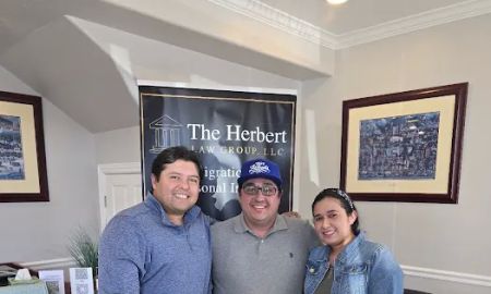 Herbert Law Group (Abogados de Inmigración)