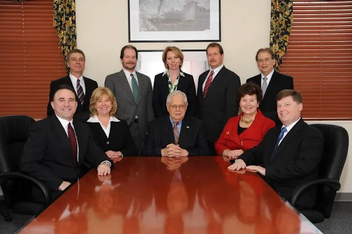 Hollander Strelzik Pasculli: Sanford L. Hollander, Estate & Municipal Lawyer 0