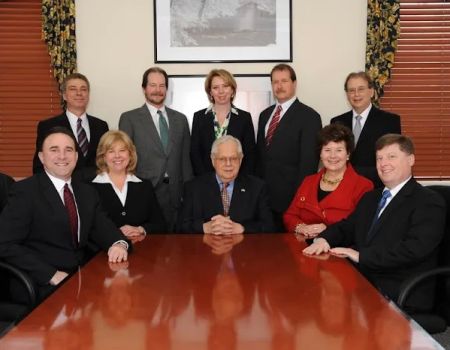 Hollander Strelzik Pasculli: Sanford L. Hollander, Estate & Municipal Lawyer